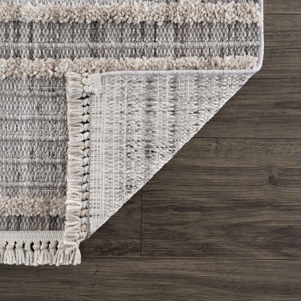 Hauteloom Amaga Area Rug, 5'3"x7' Rectangle