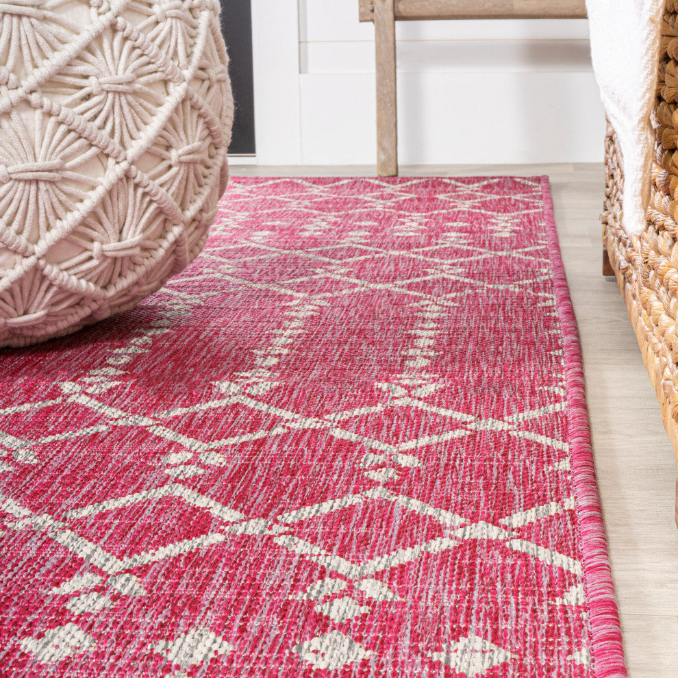Ourika Moroccan Geometric Indoor/Outdoor Rug, Fuchsia/Light Gray, 5' Square
