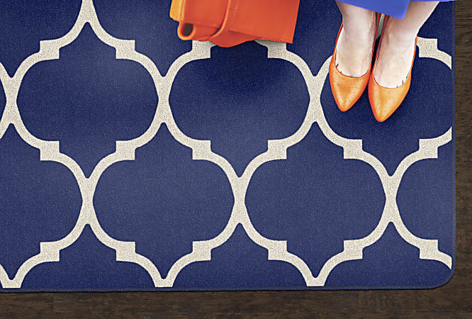 Flagship Carpets FA1376-50FS 8'4x12 Trellis Blue Rug
