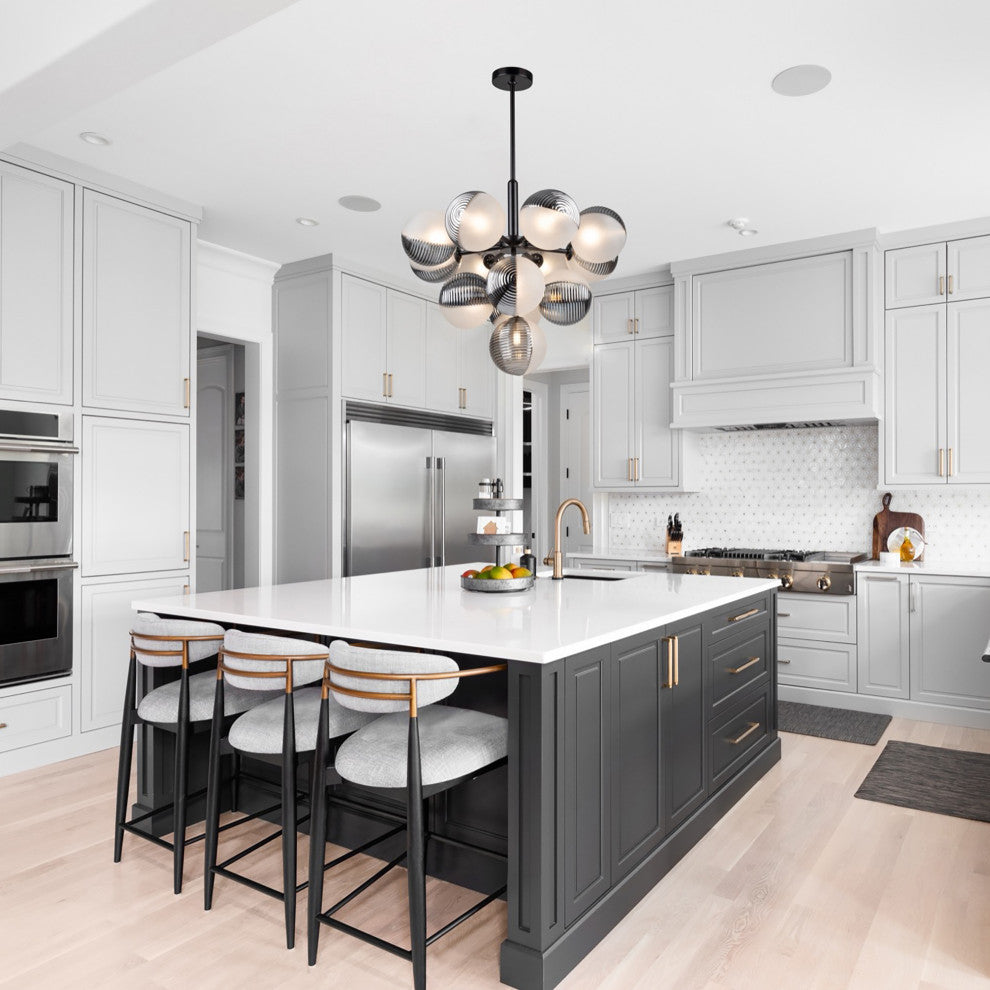 Bolla - 13-Light Chandelier - Black