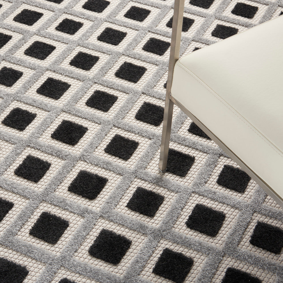 Nourison Aloha 6' x 9' Black White Modern Area Rug