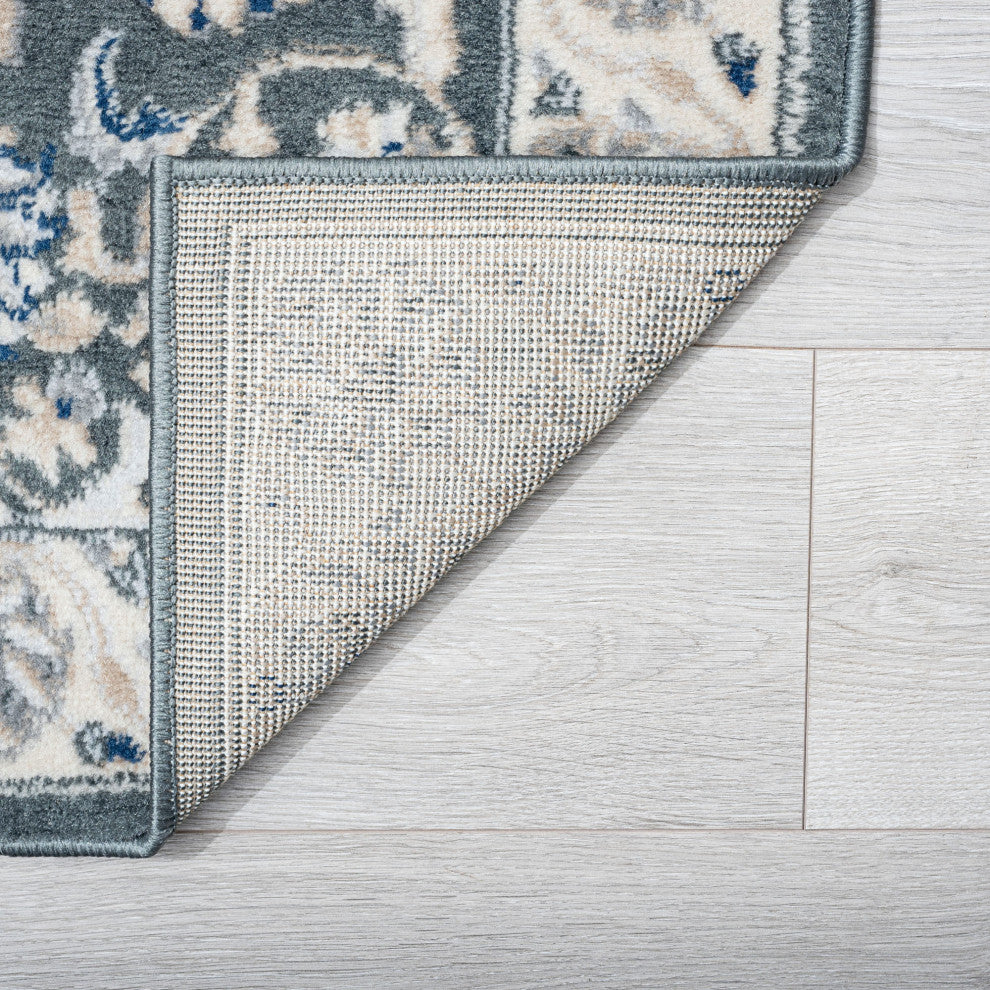 Tessie Traditional Floral Gray Rectangle Area Rug, 5''x7''