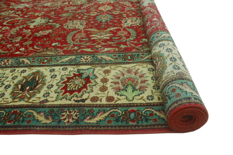 Fine Vintage Distressed Sayra Red/Beige Rug, 9'7x11'1