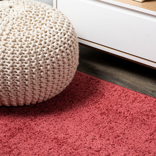 Haze Solid Low-Pile Red 5' Round Area Rug