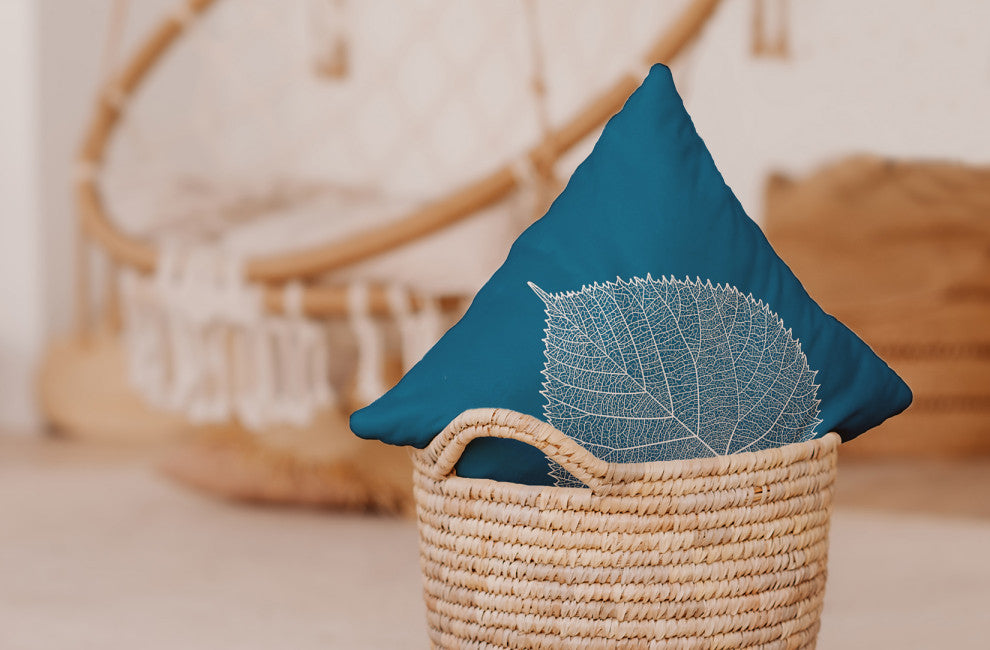 Leaf Study Indoor/Outdoor Throw Pillow, Unreal Teal, 20"x20"