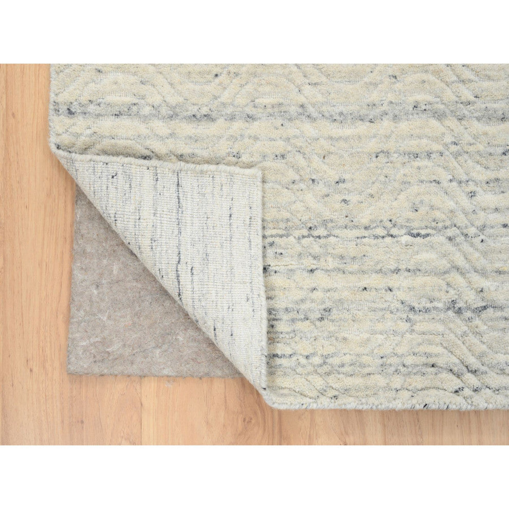 Beige Variegated Textured Modern Design Natural Wool Hand Loomed Rug, 5'10"x9'