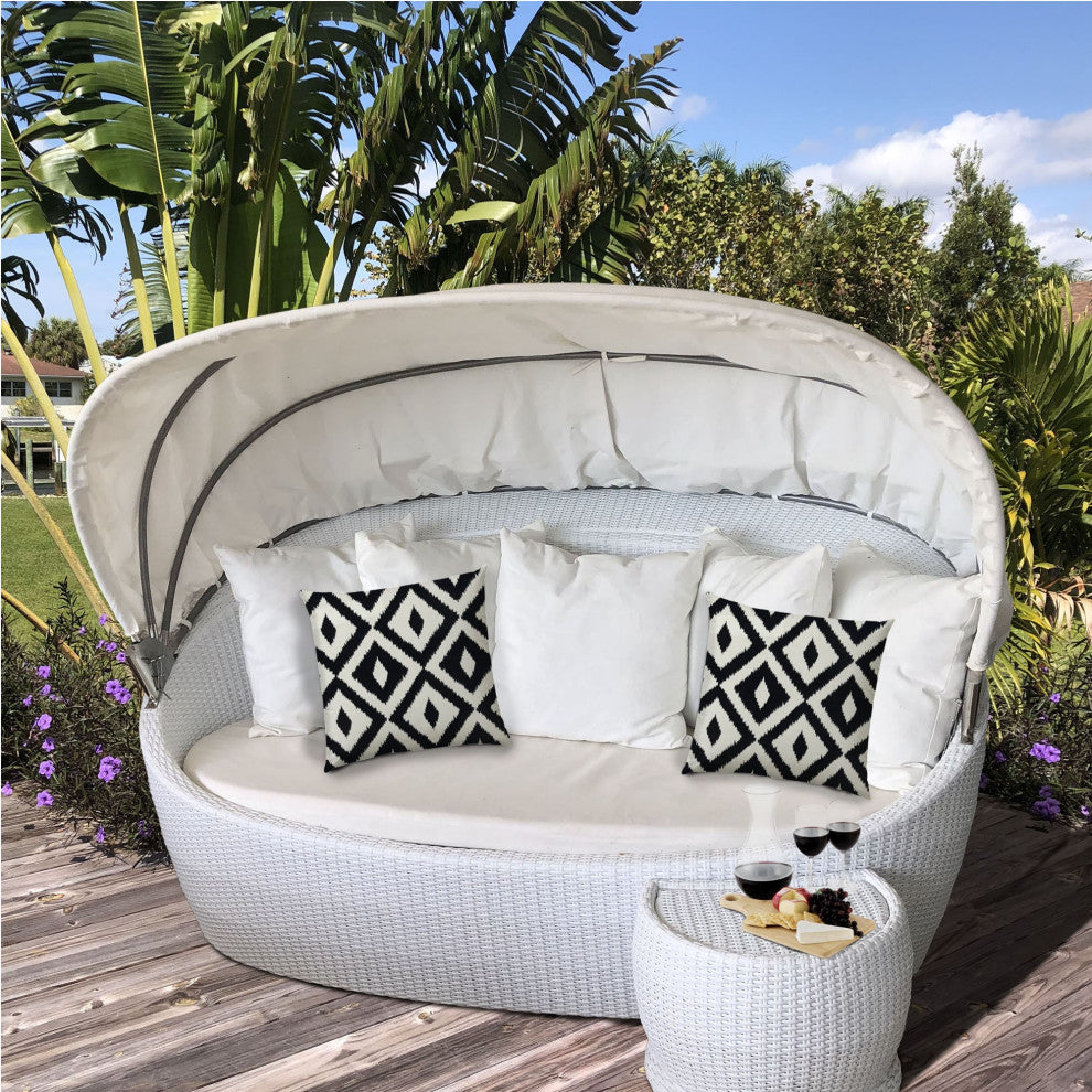 20" Black Diamonds Indoor Outdoor Zippered Pillow Cover