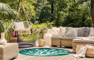 Big Seaweed Nautical & Coastal Chenille Area Rug
