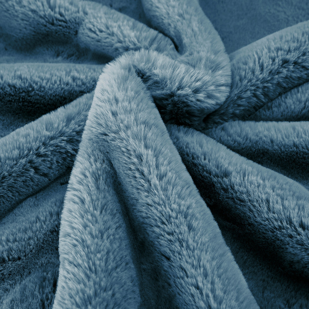 Heavy Faux Fur Throw Pillow Covers 2pcs Set, Smoke Blue, 26''x26''