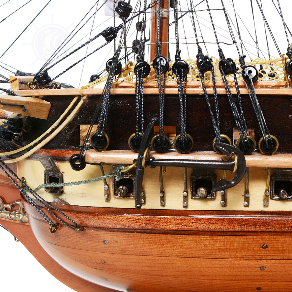 Uss Constitution Medium Museum-quality Fully Assembled Wooden Model Ship