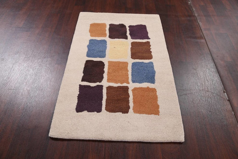 Hand-Tufted Indian Oushak Oriental Wool Area Rug, Patchwork, 3x5'