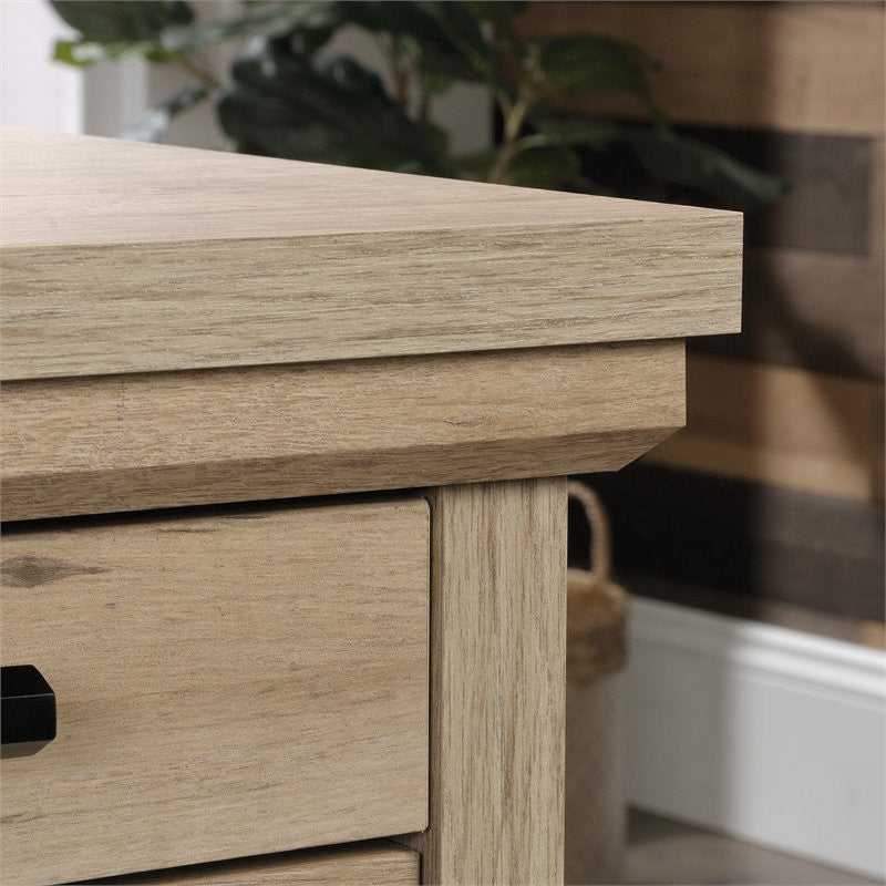 Sauder Aspen Post Engineered Wood Executive Desk in Prime Oak