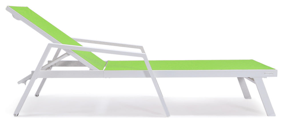 LeisureMod Marlin Chaise Lounge Chair With Arms and Fire Pit Table, Green