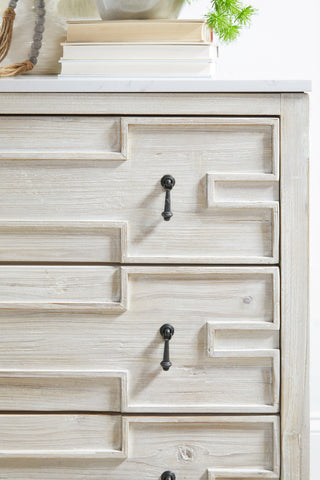 White background; close-up of front panel/drawer pattern (alternate_white_close).
