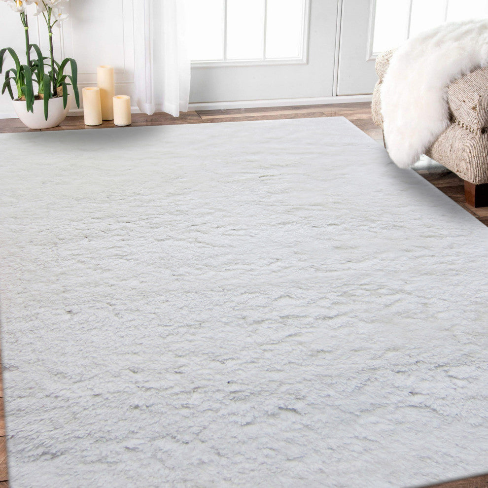 Odyssey Area Rug, White, 7?6? x 9?6?, Solid