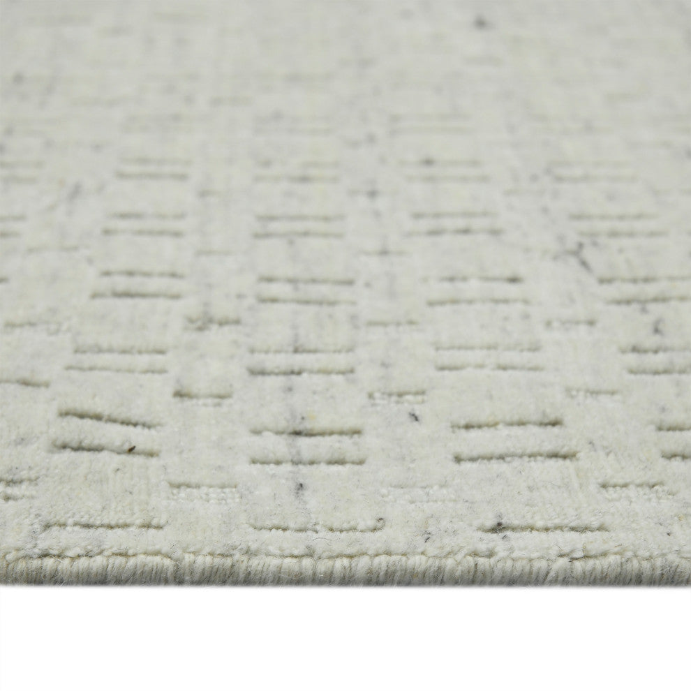 Houston Aliya Area Rug, White, 3'6" x 5'6", Geometric