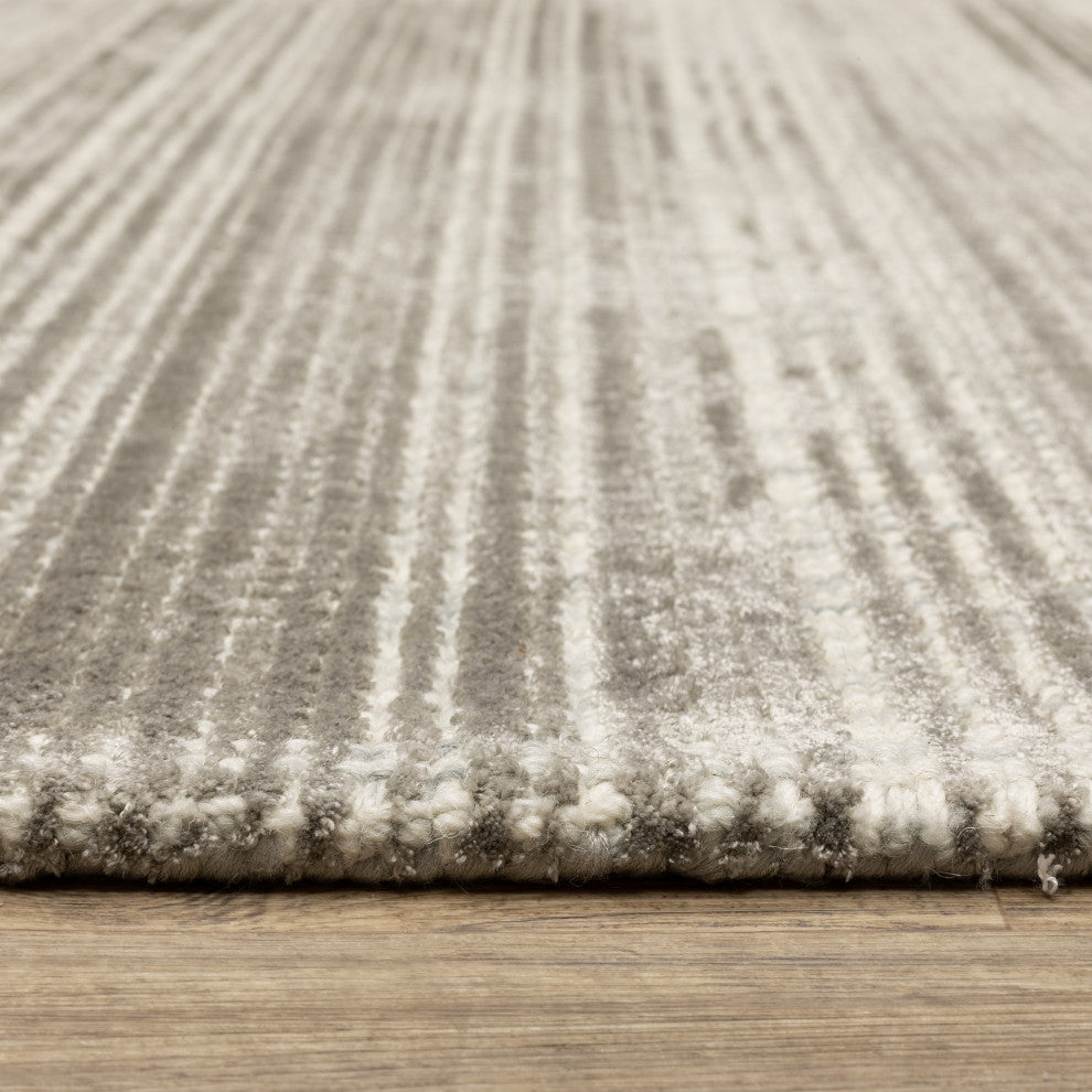 Cayden Textural Stripe Wool Blend Grey/ Ivory Hand-tufted Rug 8' x 10'