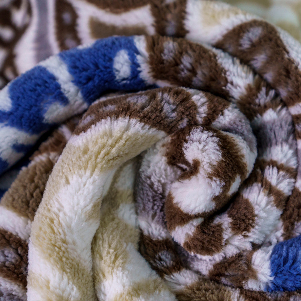 Risa Throw Blanket, Moonlight Blue