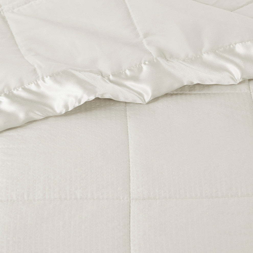 Madison Park Solid Embossed Microfiber Premium Oversized Blanket, Full/Queen