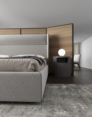 Bexley Bed Gris Fabric / Queen