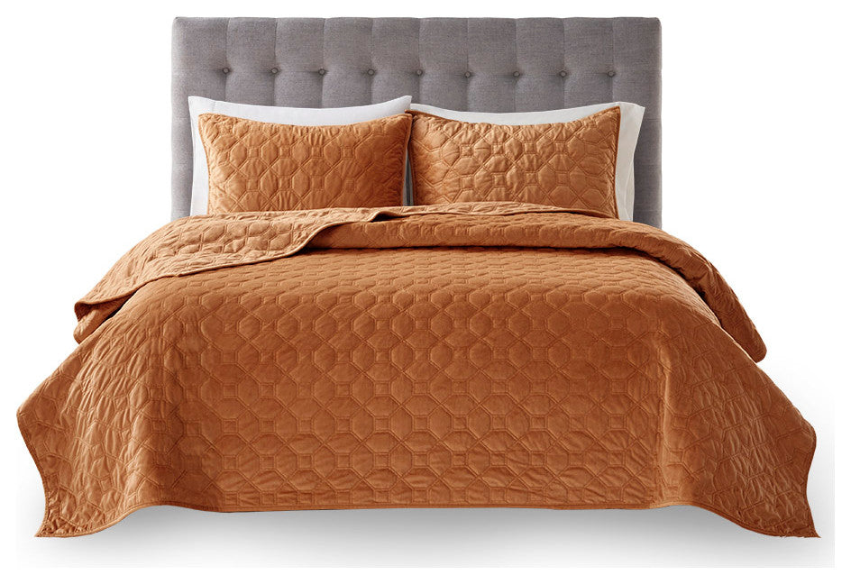 Madison Park Harper 3 Piece Velvet Quilt Set With Coordinating Shams