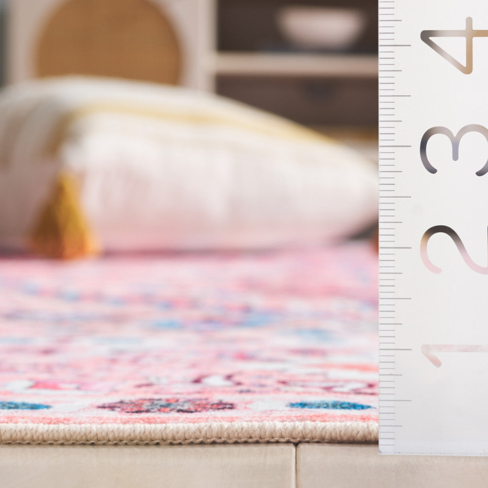 Safavieh Arizona Machine-Washable Collection ARZ315 Rug, Beige/Pink, 6' Square