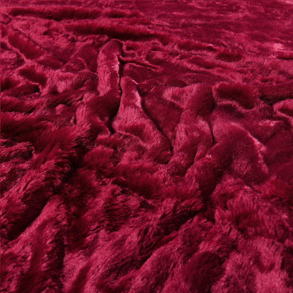 Double Sided Over-Sized Faux Fur Throw Blanket, Chili Red, 50''''x70''''