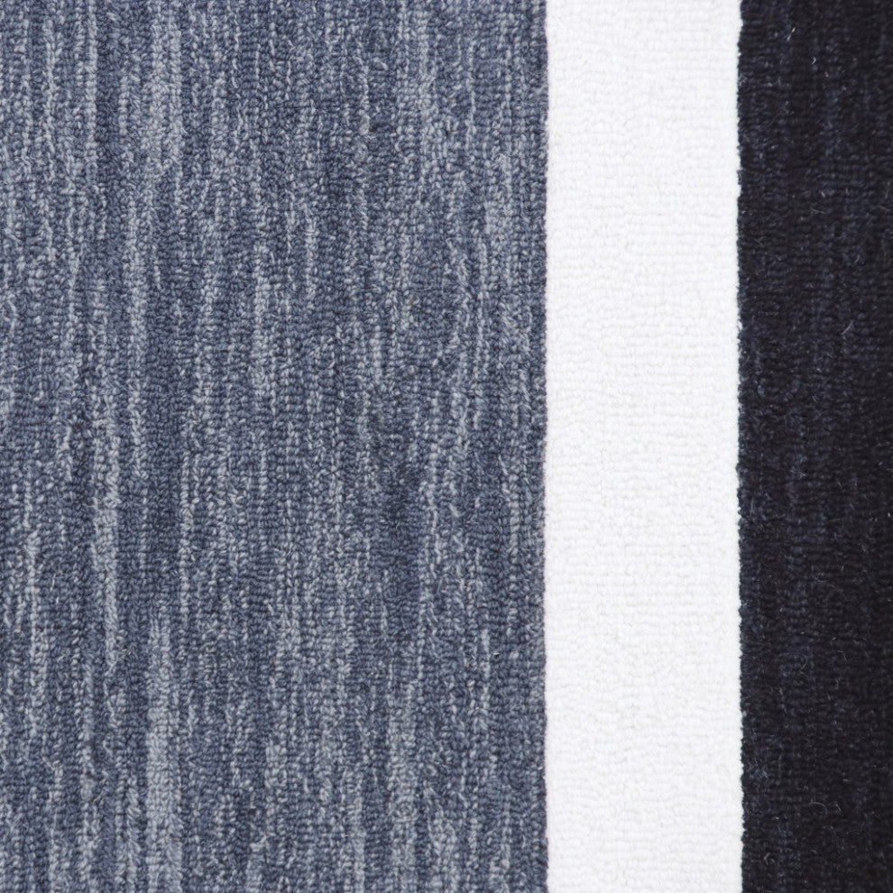 7" x 9" Black and Gray Bold Striped Area Rug