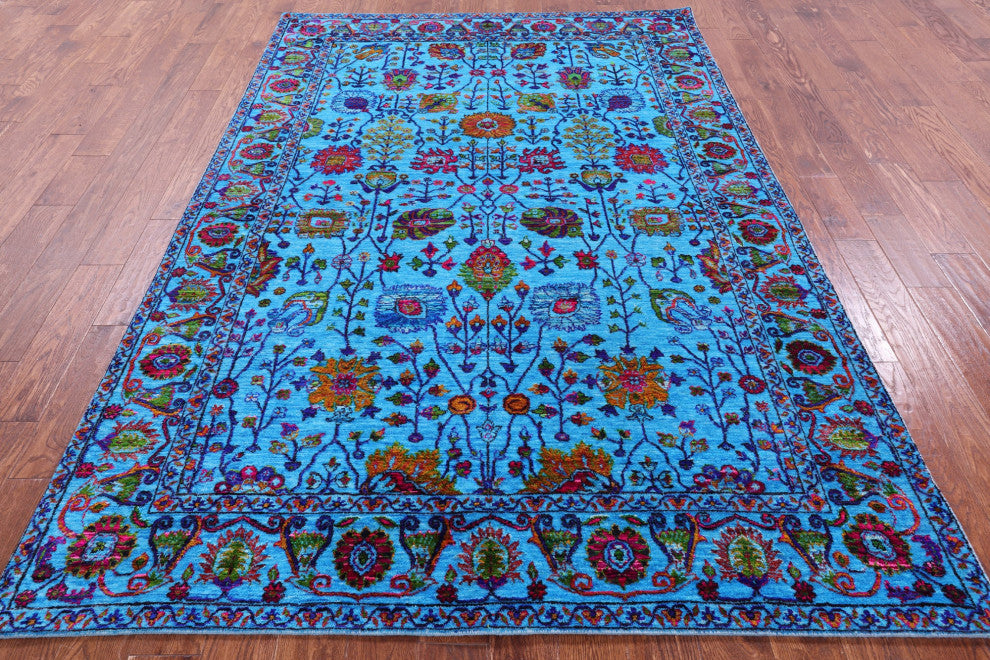 Persian Hand Knotted Wool & Silk Rug 6' 2" X 9' 2" - Q15792