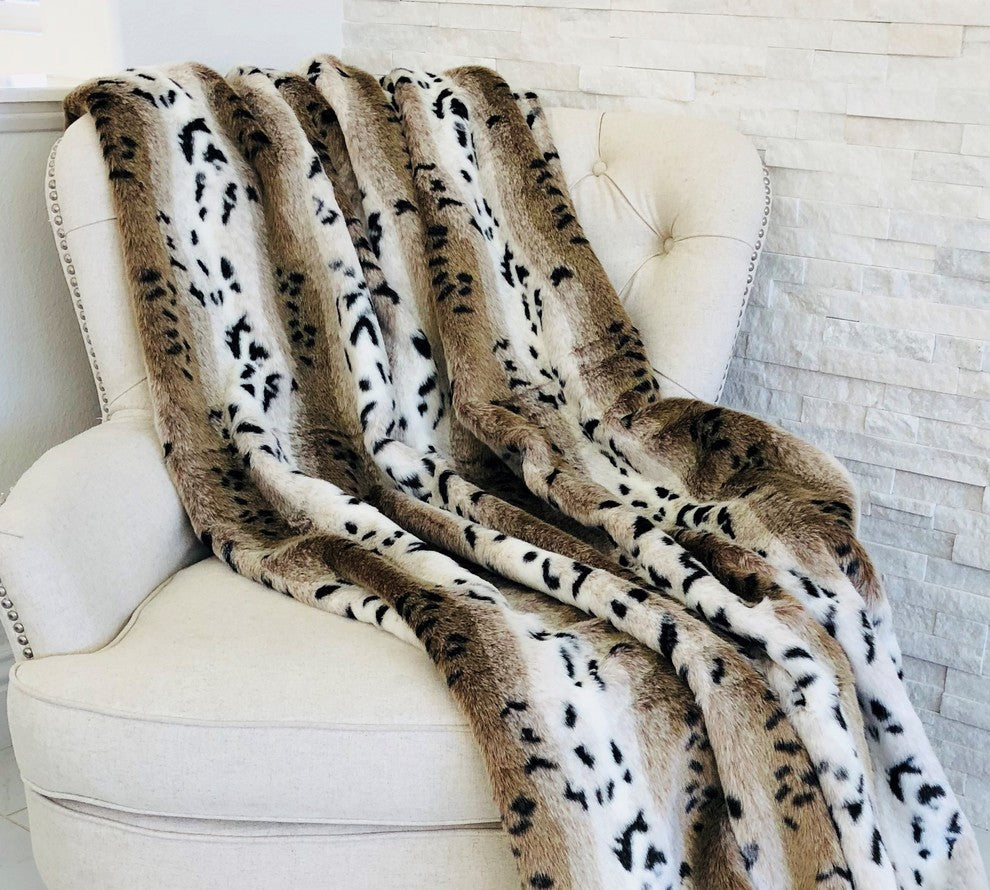 Snow Lynx Faux Fur Luxury Throw