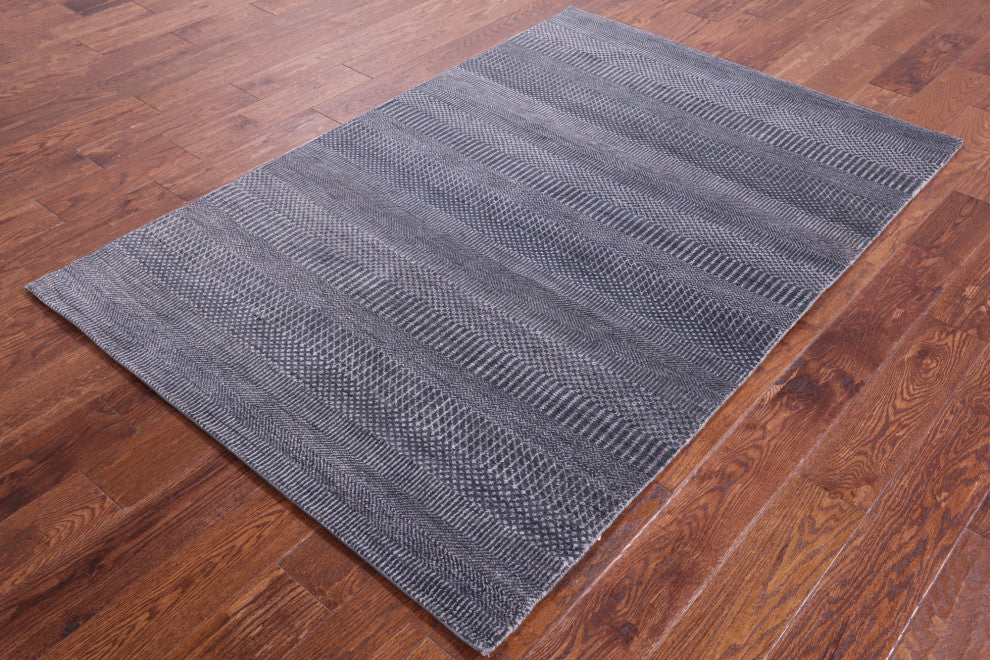 Wool and Silk Hand Knotted Savannah Grass Rug 4' 0" X 6' 1" Q11485