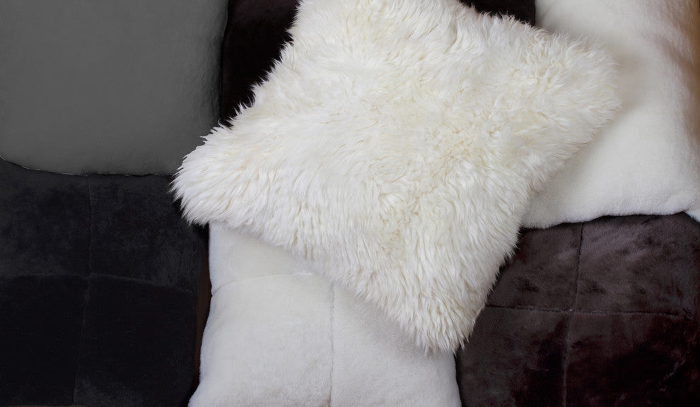 100% Sheepskin Nelson Pillow, Gray, 18"x18"