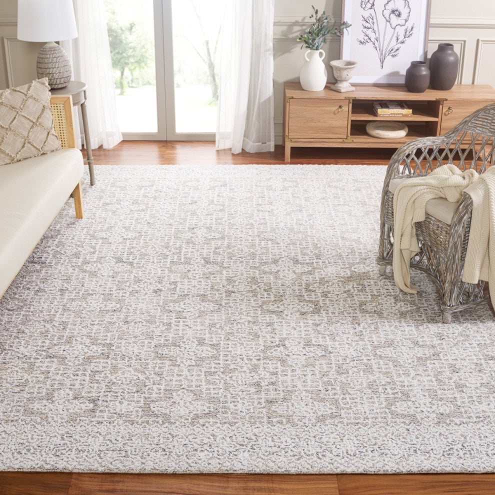 Safavieh Couture Ebony Collection EBN201 Rug, Grey/Ivory, 8'x10'