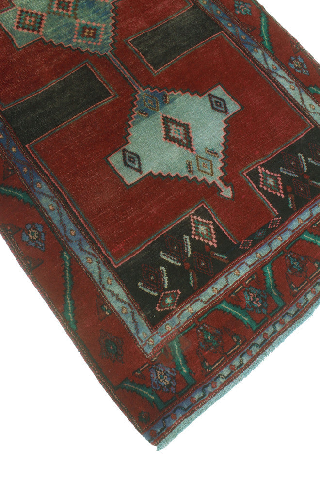 Semi-Antique Dorothea Charcoal/Burgundy Runner, 3'2x9'2