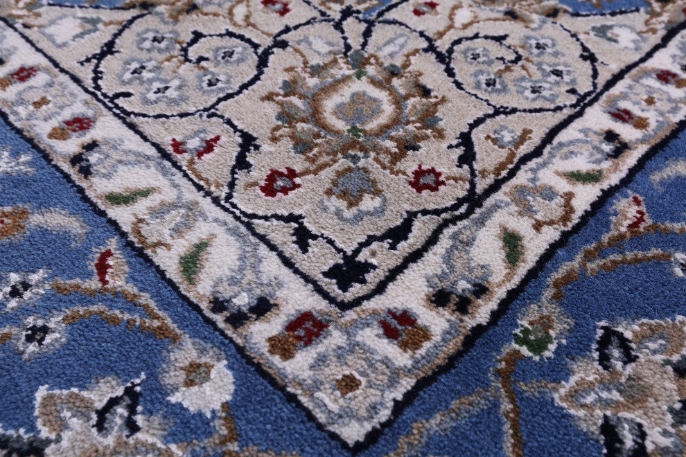 4' 0" X 6' 1" Persian Nain Wool & Silk Hand-Knotted Rug - Q13149