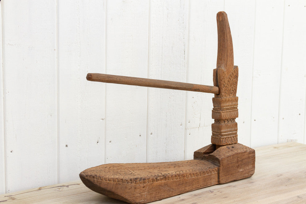 Rare Antique Carved Spinning Wheel