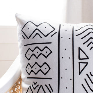 Safavieh Kerra Pillow Black/White 18" X 18"