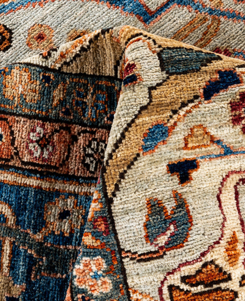 Serapi One-of-a-Kind Hand-Knotted Area Rug Light Gray, 8'11" x 12'0"