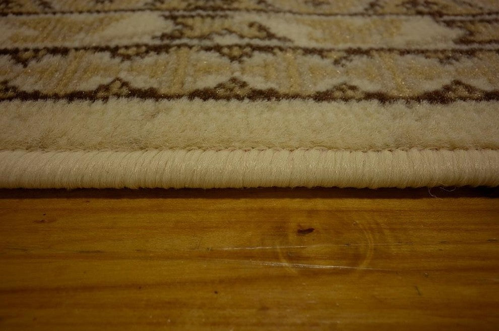 Unique Loom Ivory Oasis Taftan 2' 2 x 3' 0 Area Rug