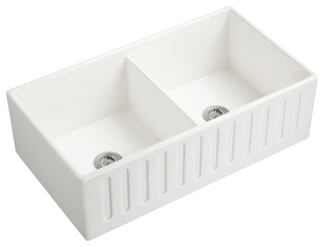 33-inL x 18-inW Farmhouse Apron Front White Ceramic Kitchen Sink