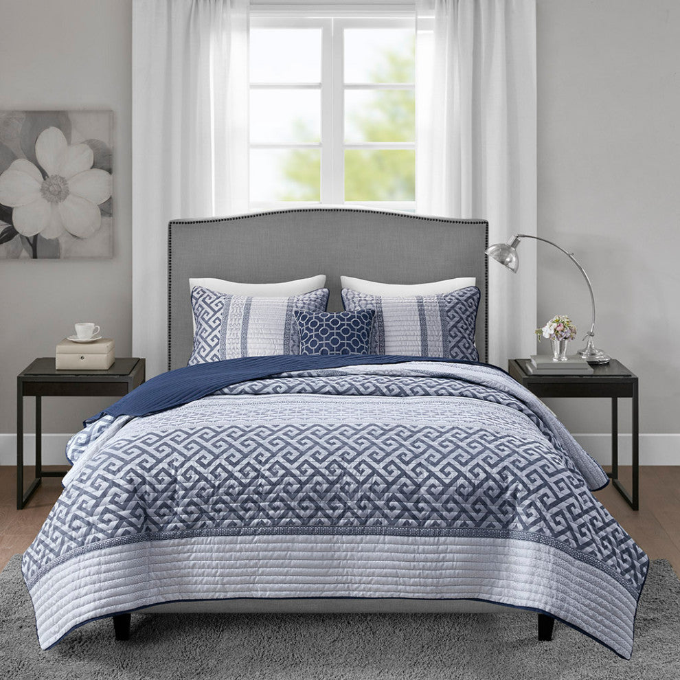 Madison Park Bennett 4 Piece Jacquard Quilt Set With Throw Pillow, Navy