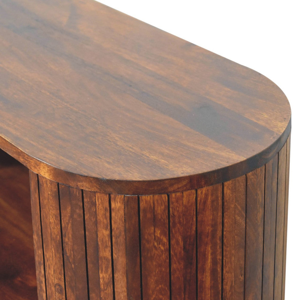Close-up view of curved top on white background (detail shot).