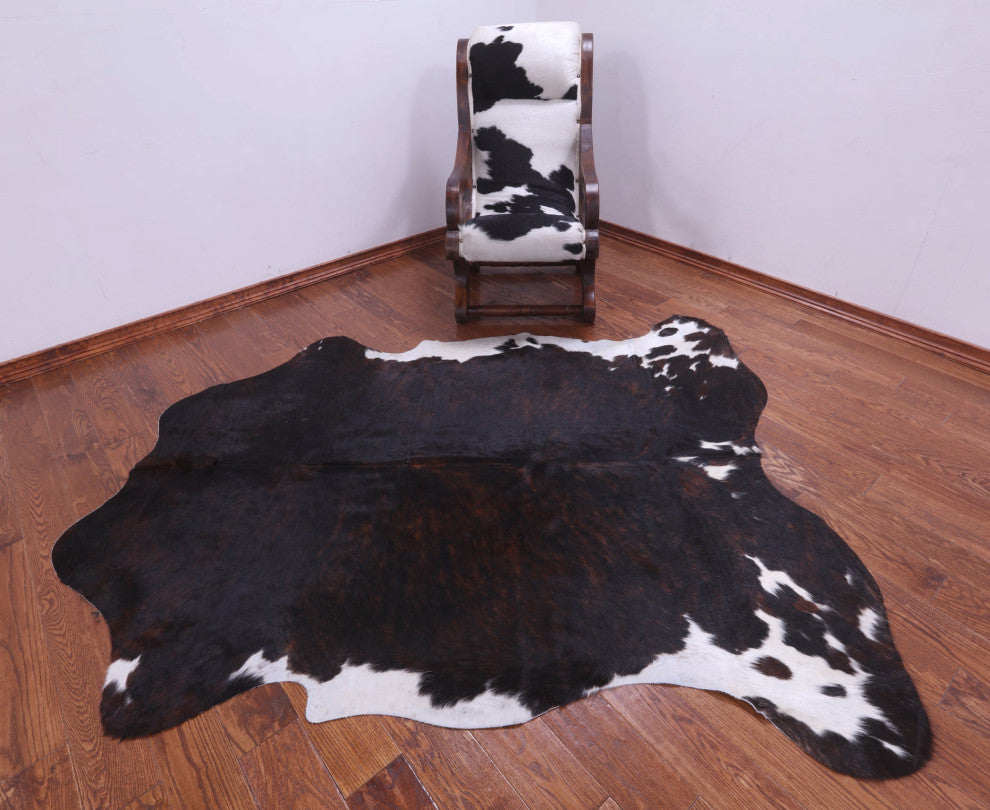 7' 3" X 6' 3" Natural Cowhide Rug C2415