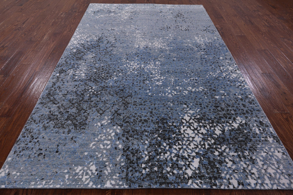 Abstract Wool and Silk Hand Knotted Rug 6' 0" X 9' 0" Q7189