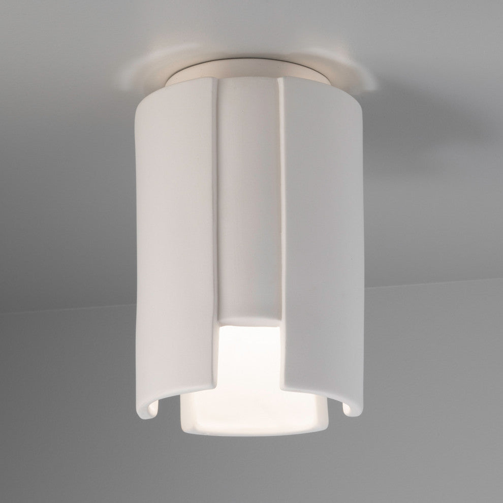 Radiance Outdoor Stagger Ceramic Flush-Mount, Bisque, E26