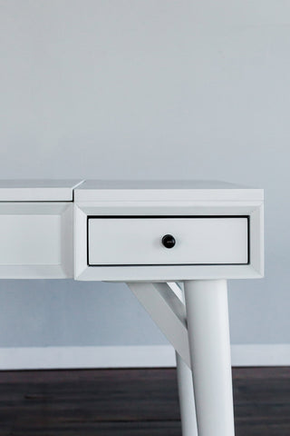 Flynn Bedroom Vanity, White