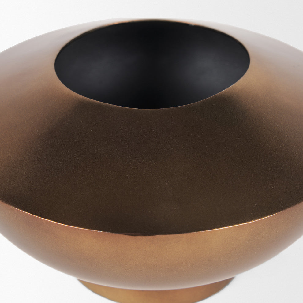 Quiana Medium Textured Gold Metal Vase