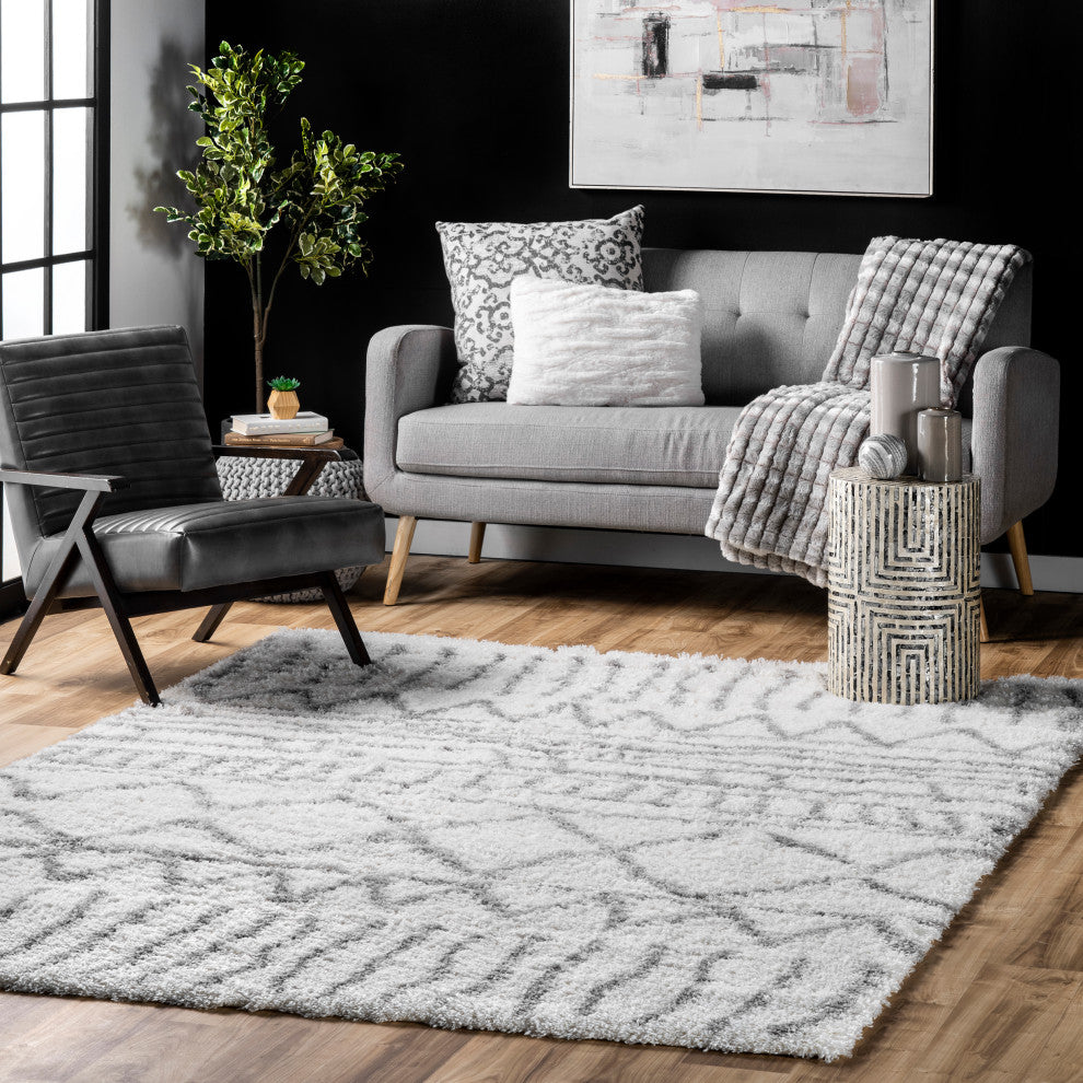Nuloom Soft and Plush Cloudy Shag Moroccan Geometric Drawings Rug, Grey 3'3"x5'