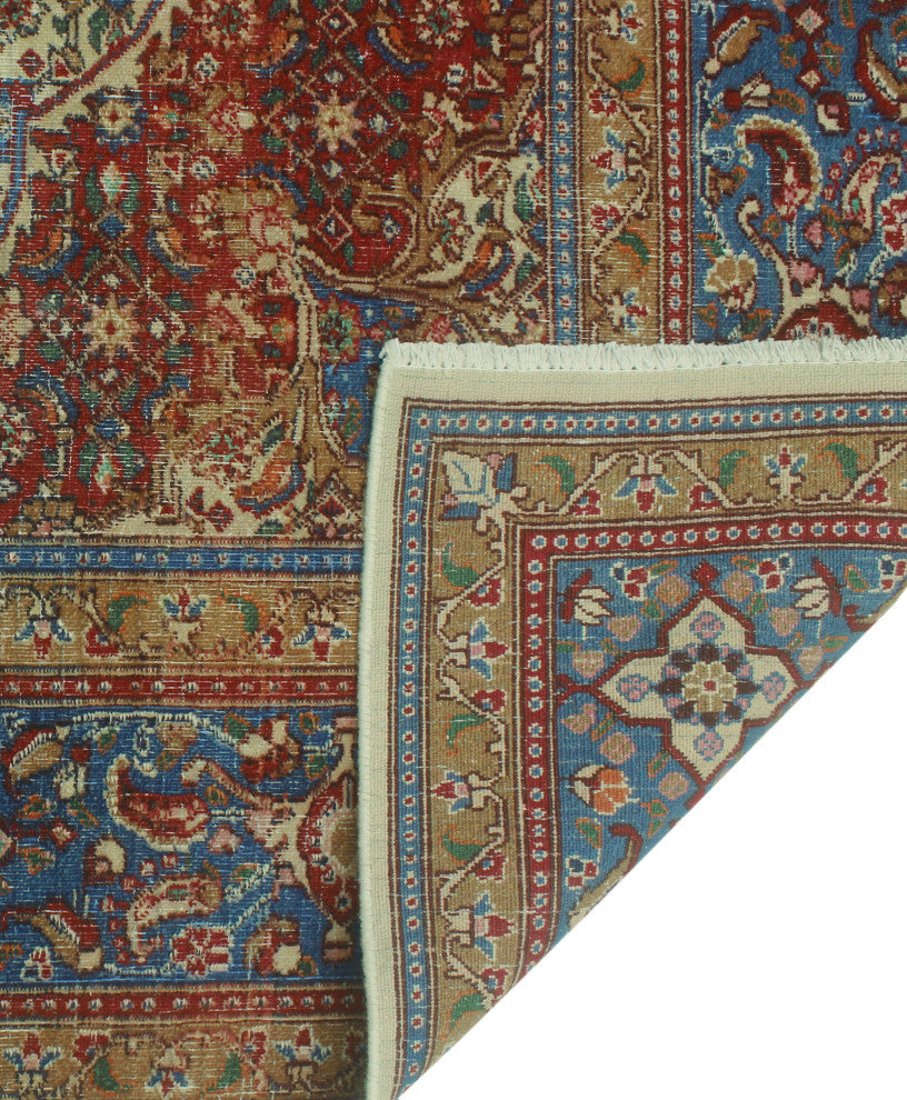 Fine Vintage Distressed Zavrina Ivory/Blue Rug, 6'7x9'10