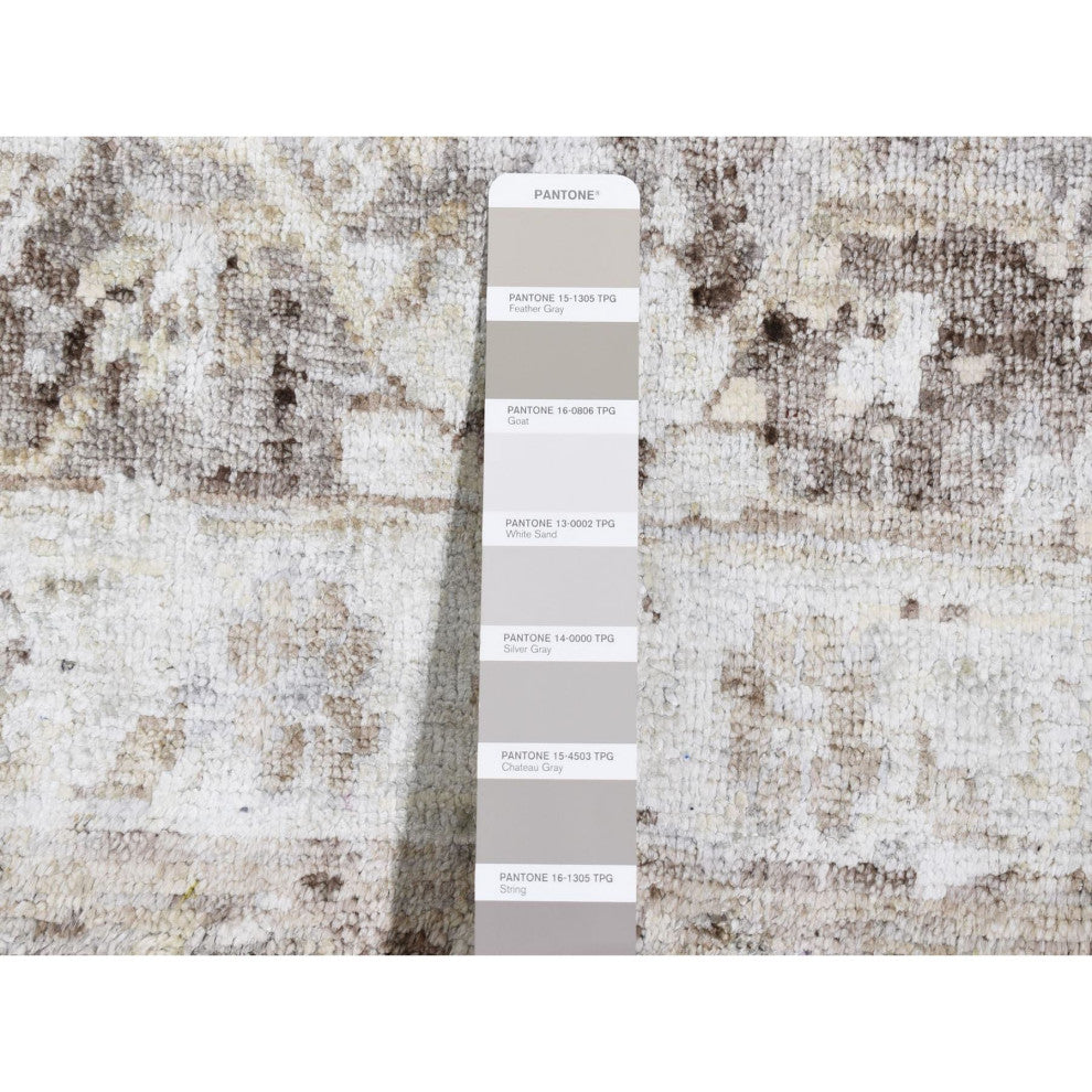 Light Gray Silk and Wool Modern Design Hand Knotted Mat Square Rug, 2'0"x2'0"